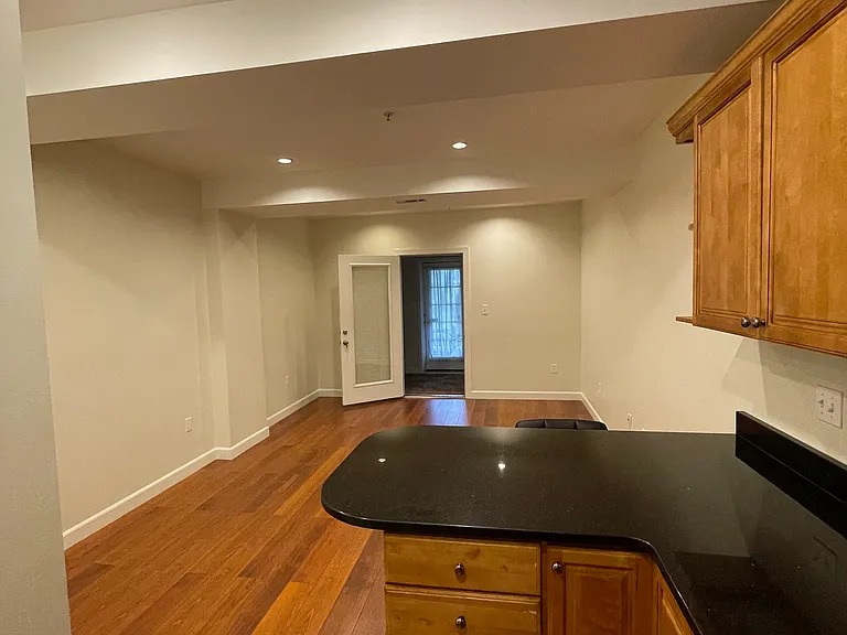 4818 River Creek Ter #1 — Photo 10