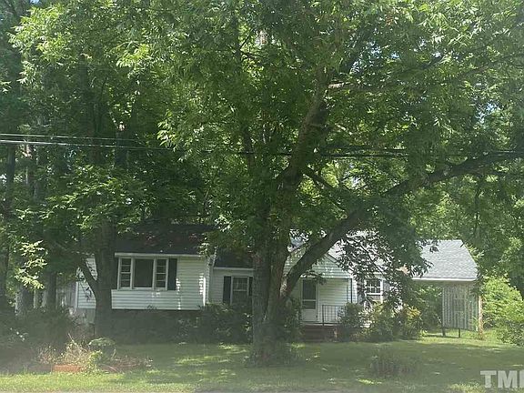2nd image of 504 Cavel Chub Lake Rd