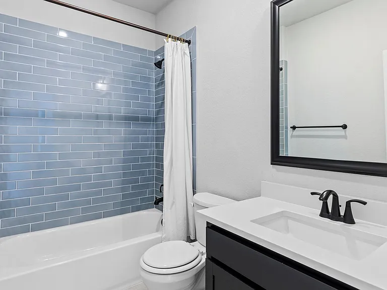 5843 Whitby Rd #17 — Photo 8