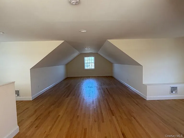 621 E Olive St #2 — Photo 23
