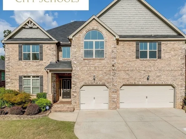 6228 Brookridge Dr, Flowery Branch, GA 30542