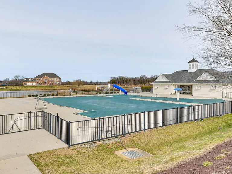 1706 Mainsail Ln #ID1385897P — Photo 31