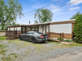 33 Sky View Dr, Oakdale, PA