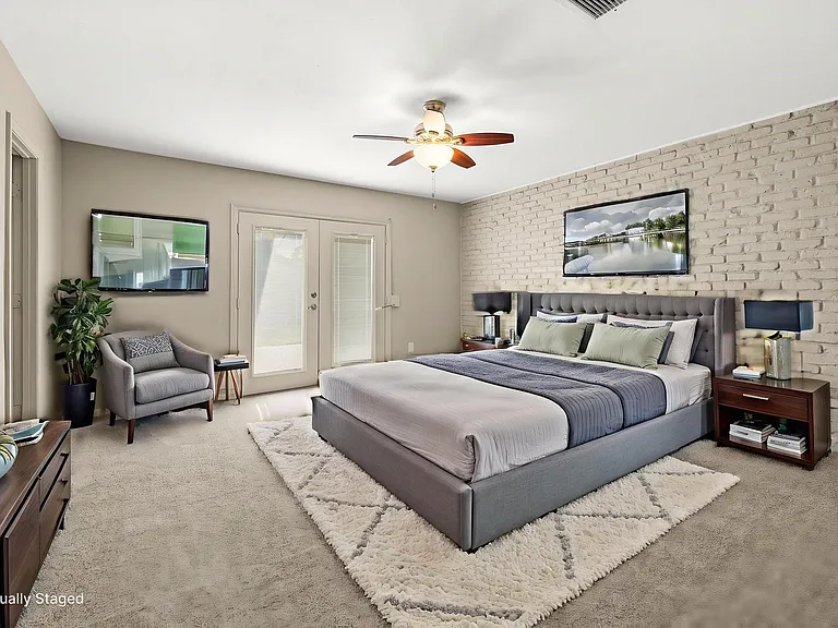 2227 Parana Dr — Photo 22