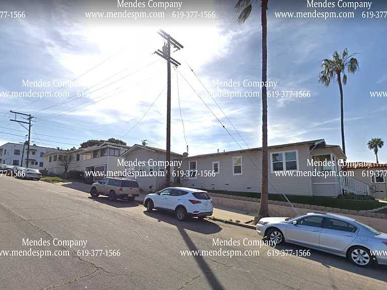 623 W Kalmia St — Photo 2
