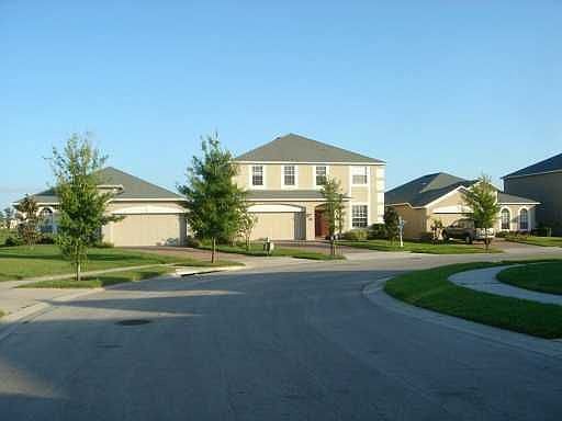 5th image of 657 Groves End Ln