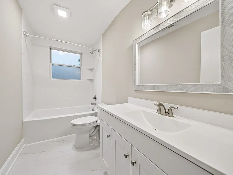 2209 Lindell Ave — Photo 26