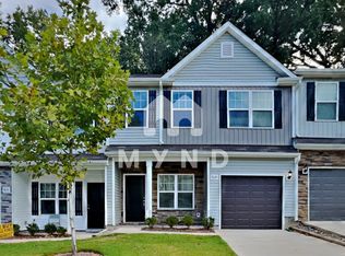 5628 Newton Creek Dr, Charlotte, NC 28215