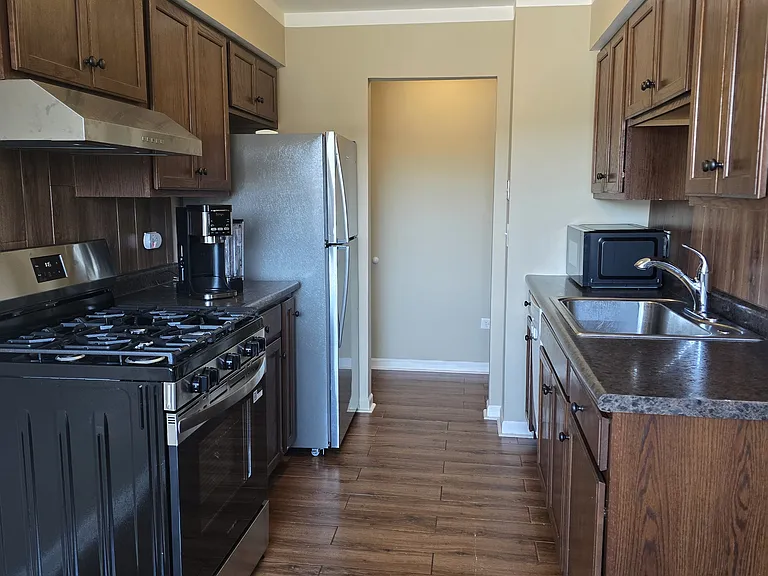 8645 W Foster Ave #3-A — Photo 1