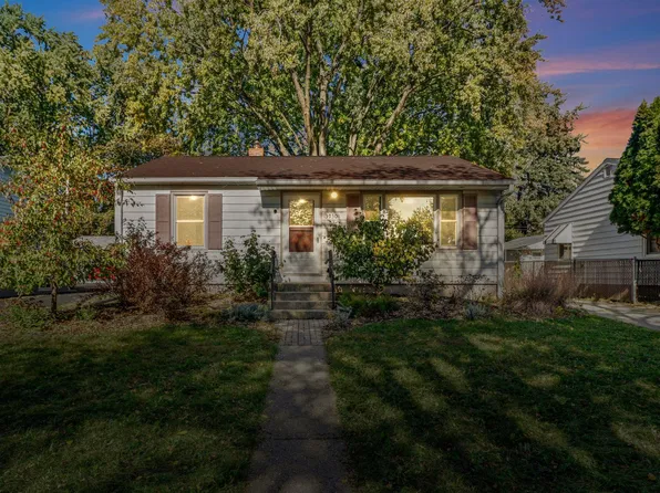 3930 Rockwell Dr, Madison, WI 53714