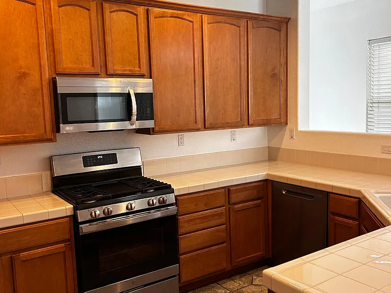 15329 Oak Tree Dr #110 — Photo 3