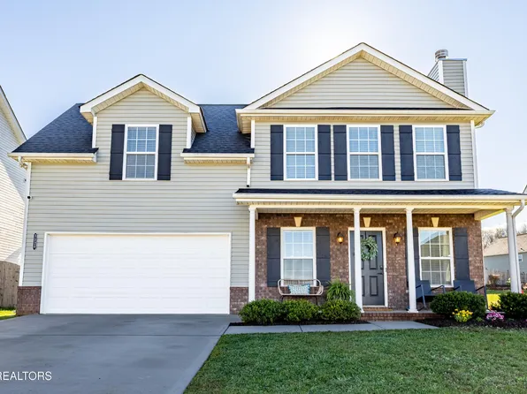 3328 Song Sparrow Dr, Maryville, TN 37803