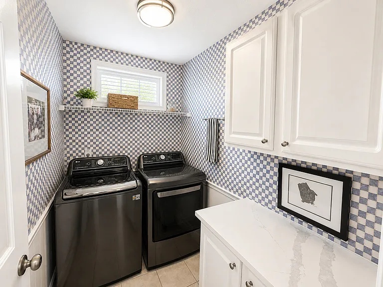 101 Saxon Falls Ct — Photo 23
