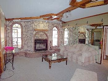 4th image of 1518 Stubbs St