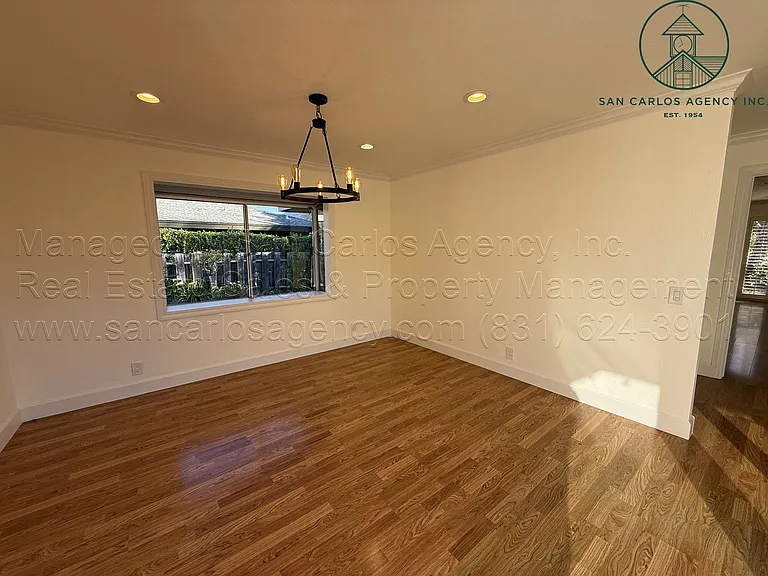 7042 Valley Greens Cir — Photo 8