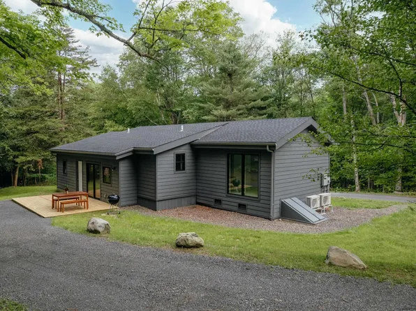 57 Waterfalls Road, Kerhonkson, NY 12446