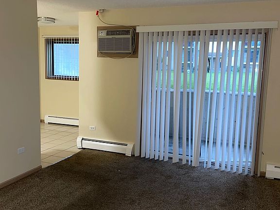 5th image of 2200 Lewis Ave APT 102