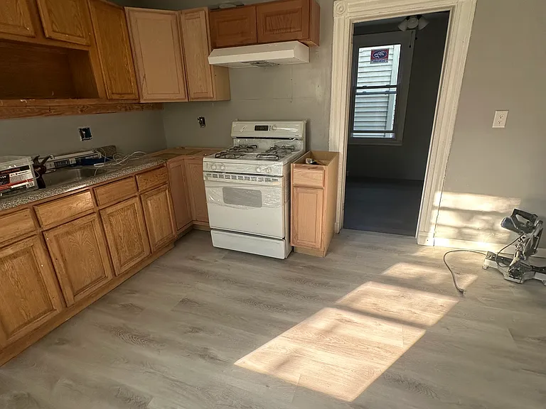 30 Mary St #2 — Photo 10