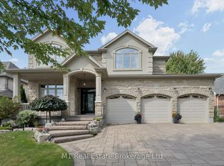 54 Dolman St, Woolwich, ON N0B1M0