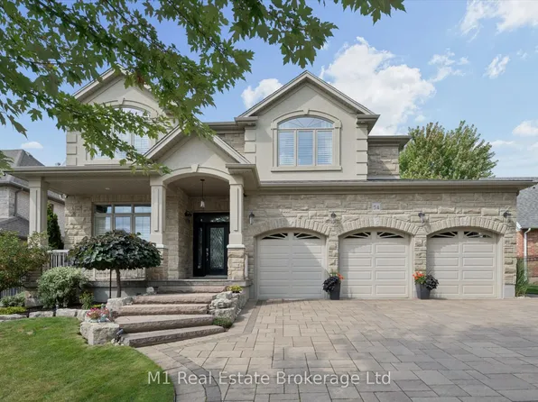 54 Dolman St, Woolwich, ON N0B 1M0