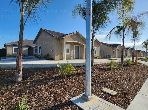 8416 Frankie Lou St #A, Bakersfield, CA 93314