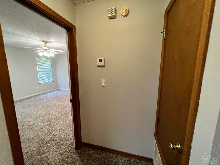 9046 Caribbean Dr — Photo 15