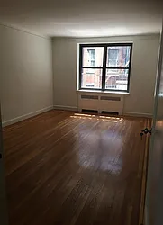 Rented by Siderow Residential Group