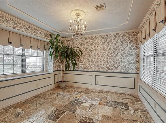 2nd image of 4619 Norwood Ct