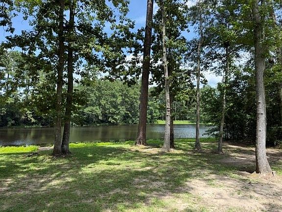 3rd image of 503 Choctaw Dr