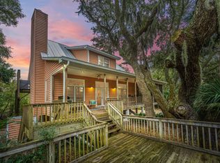 3201 Fort St, Edisto Island, SC 29438