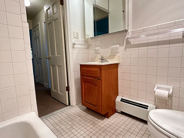 434 W Walnut St — Photo 21