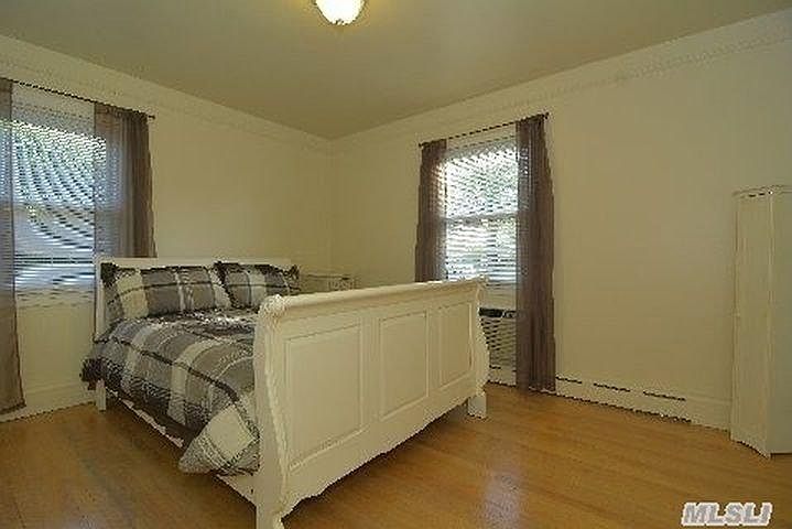 1st image of 555 Kingston Ave