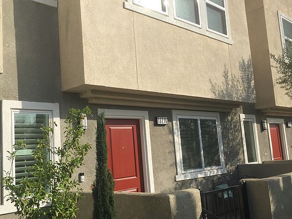 5th image of 13216 Shaw Ln