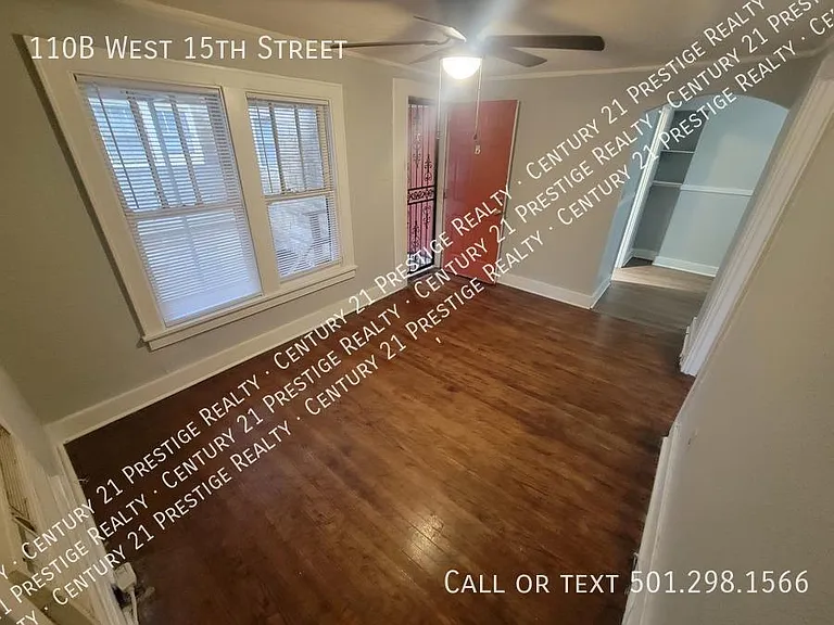 110 W 15th St #B — Photo 3