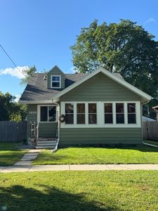 1418 12th Ave S, Fargo, ND, 58103