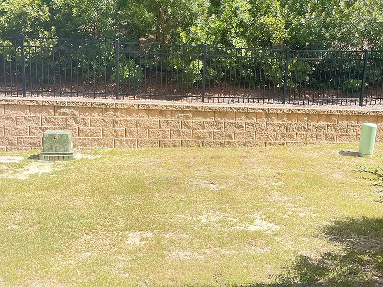 2829 Dallas Valley Ln — Photo 18