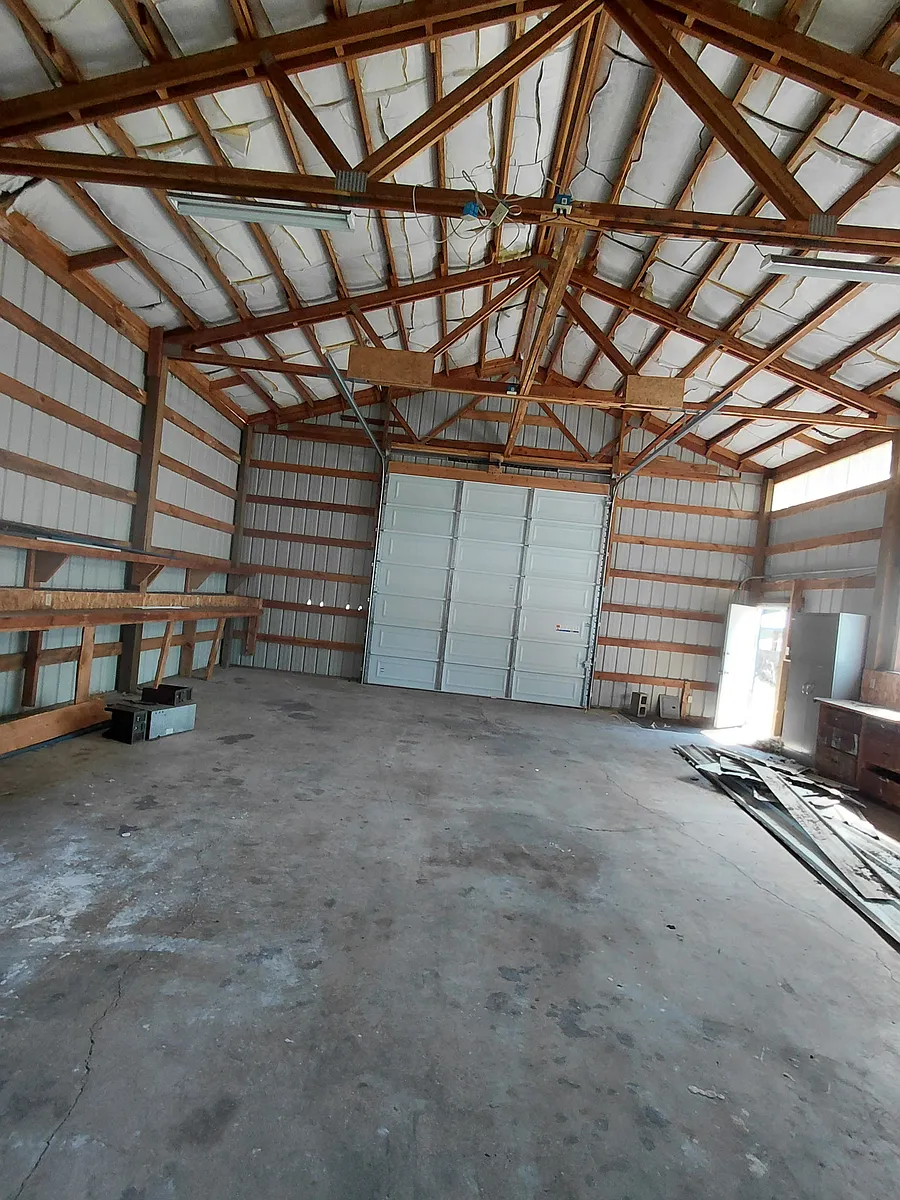 Building Photo - 277 E Honeysuckle Ave