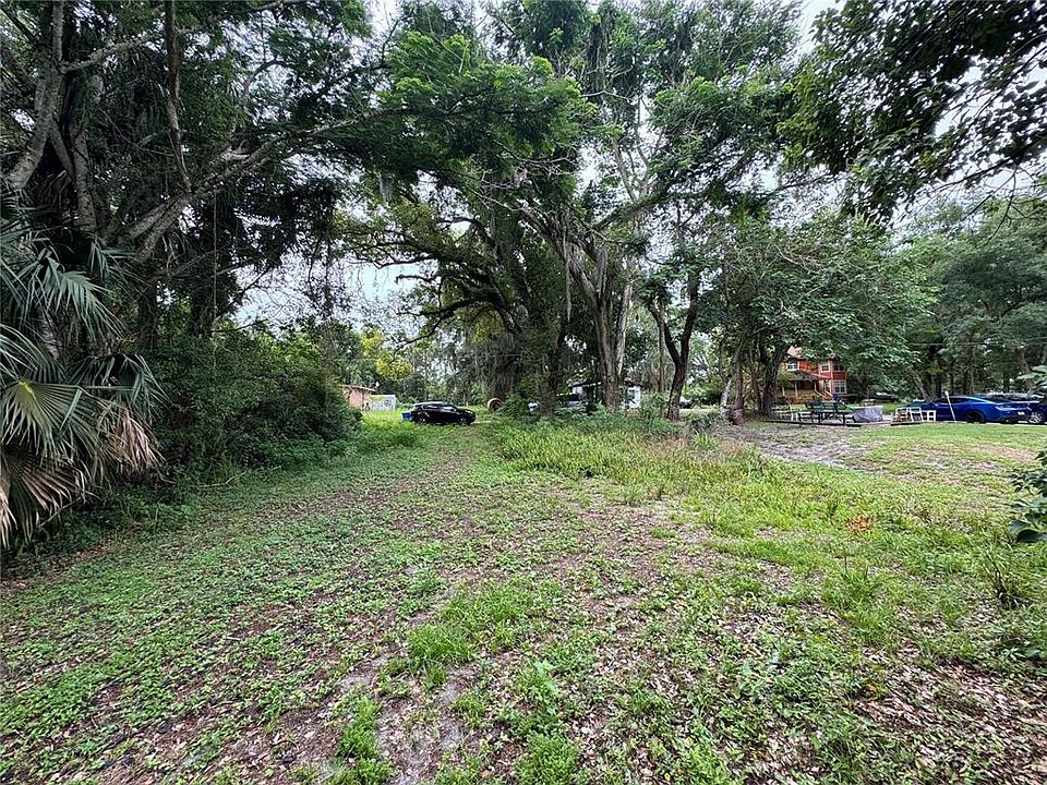 2nd image of 121 East St Lot 17