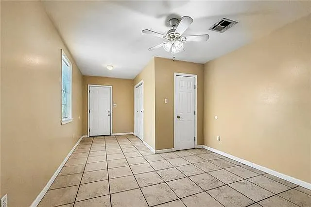 1137 Deslonde St — Photo 12