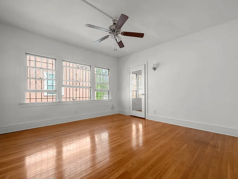1400 N Formosa Ave — Photo 14