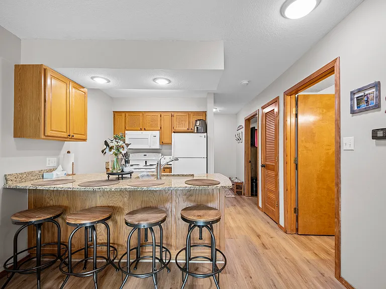 437 Notch Ln #5 — Photo 7