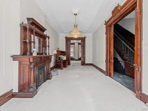 367A Quincy Street, Brooklyn, NY 11216