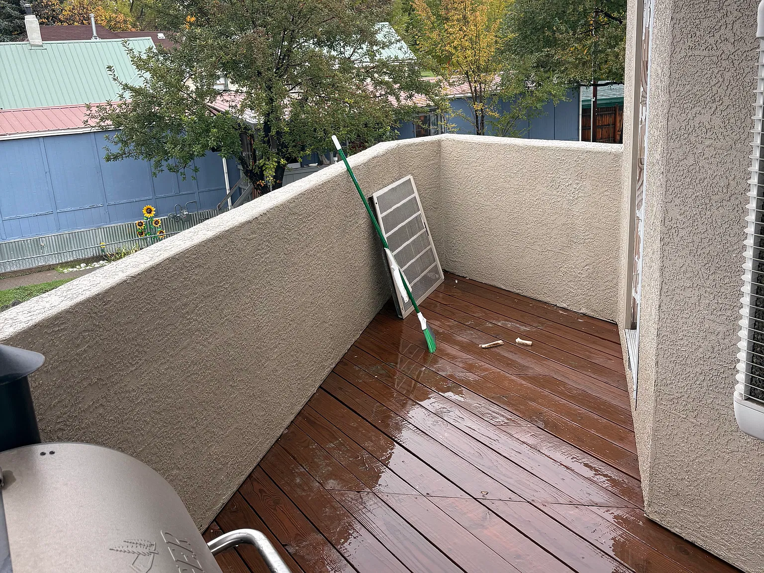 3 bed, 1200 sqft, $1,695 — Photo 3
