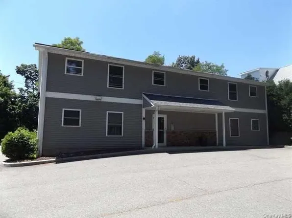 4 State St APT 6, Beacon, NY 12508