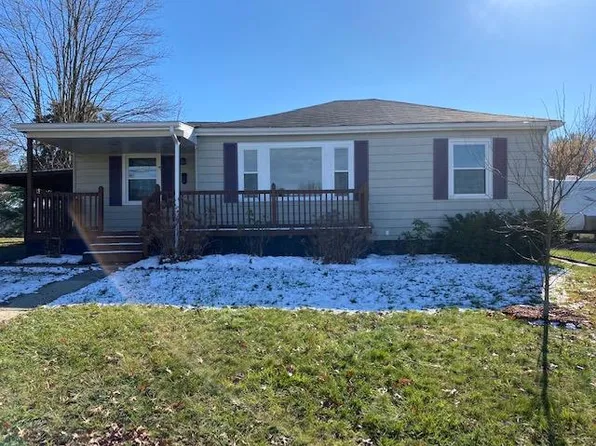 354 Lowry Dr, Abingdon, VA 24210