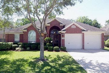 1st image of 169 Greenridge Cir