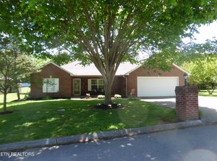 7113 Wrens Creek Ln, Knoxville, TN 37918