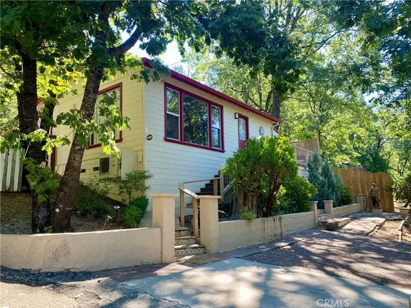 10787 Foothill Rd, Loch Lomond, CA 95461