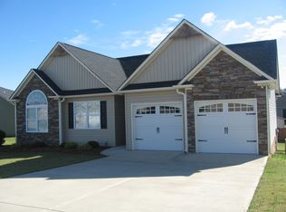 517 Cornucopia Ln, Inman, SC 29349