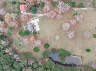 1016 E Capps Rd, Livingston, TX 77351